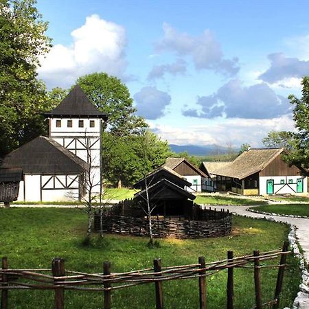 Farm Stay Cardaklije Кулен Вакуф Экстерьер фото