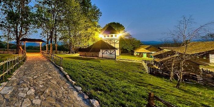 Farm Stay Cardaklije Кулен Вакуф Экстерьер фото