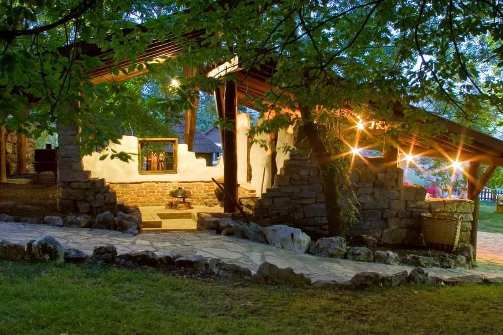 Farm Stay Cardaklije Кулен Вакуф Экстерьер фото
